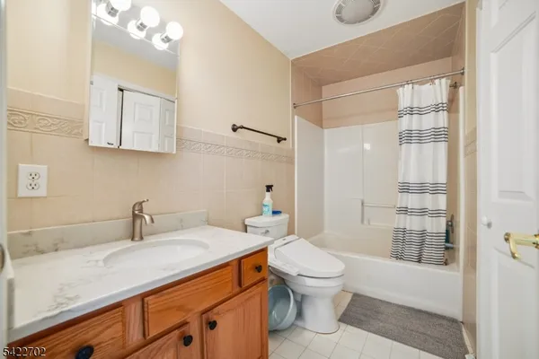 $5,600 | 21 Grove Street, Summit, NJ 07901