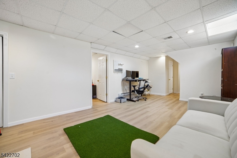 21 Grove Street Summit, NJ 07901 - Photo 26 of 32