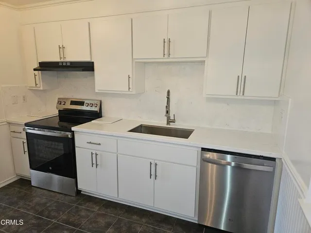 $3,200 | 138 East Carmel Green, Port Hueneme, CA 93041