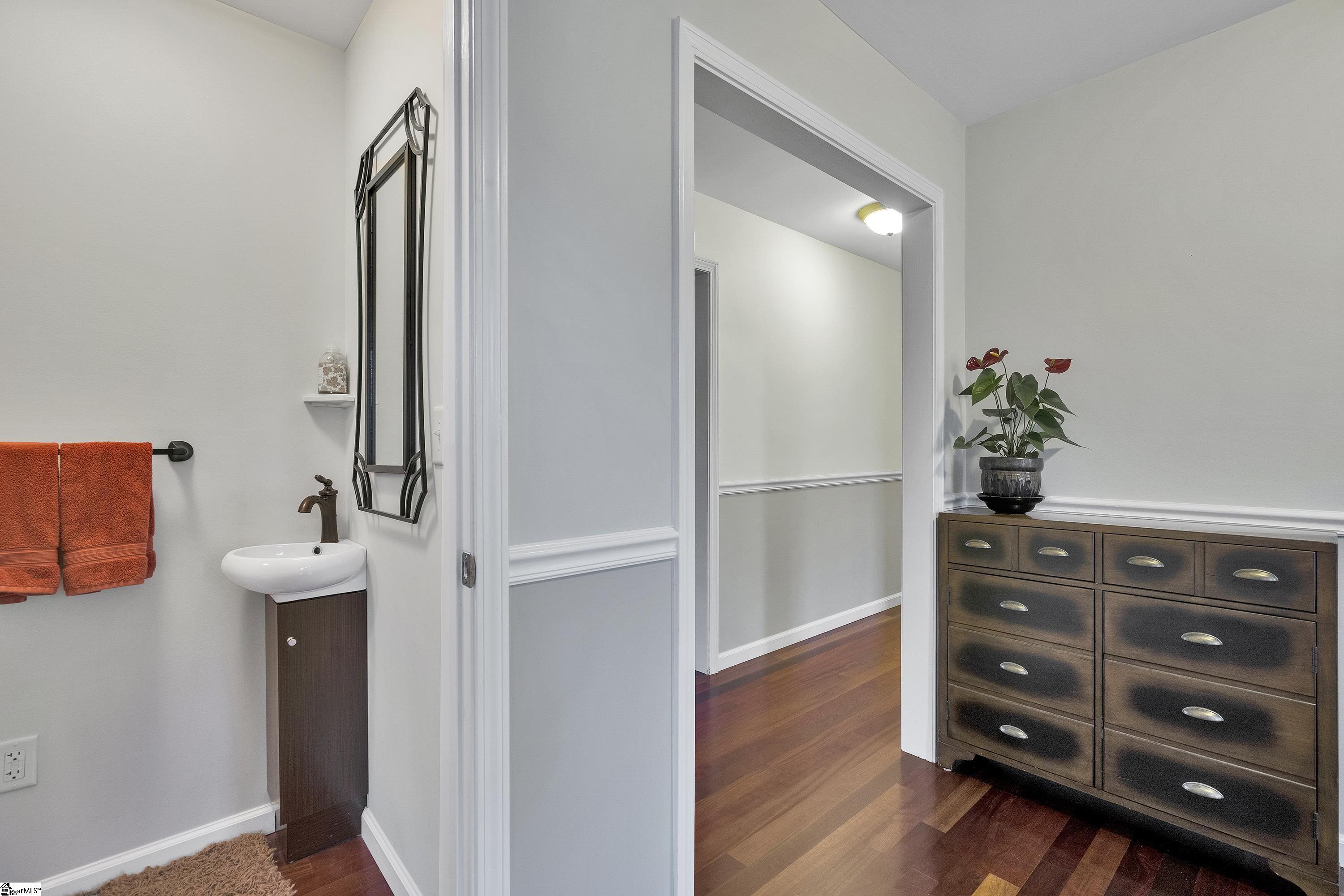 104 Del Riso Circle Easley, SC 29642 - Photo 6 of 36 Gallery Image 6
