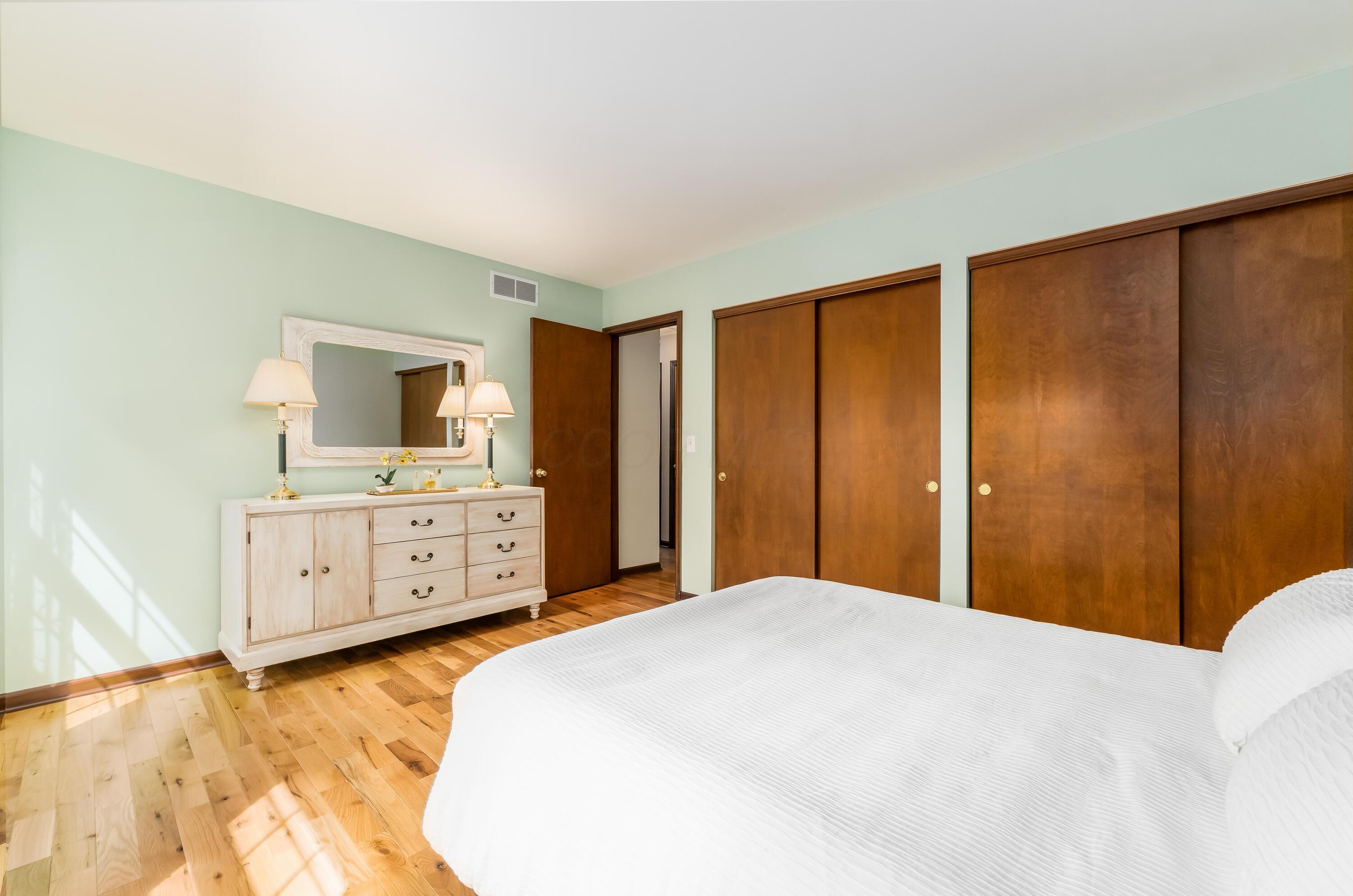268 South Spring Road Westerville, OH 43081 - Photo 44 of 65 S_-_268_S_Spring_Rd_-_112