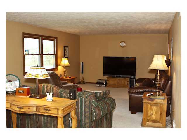 2075 Markley Road London, OH 43140 - Photo 8 of 15 Gallery Image 8