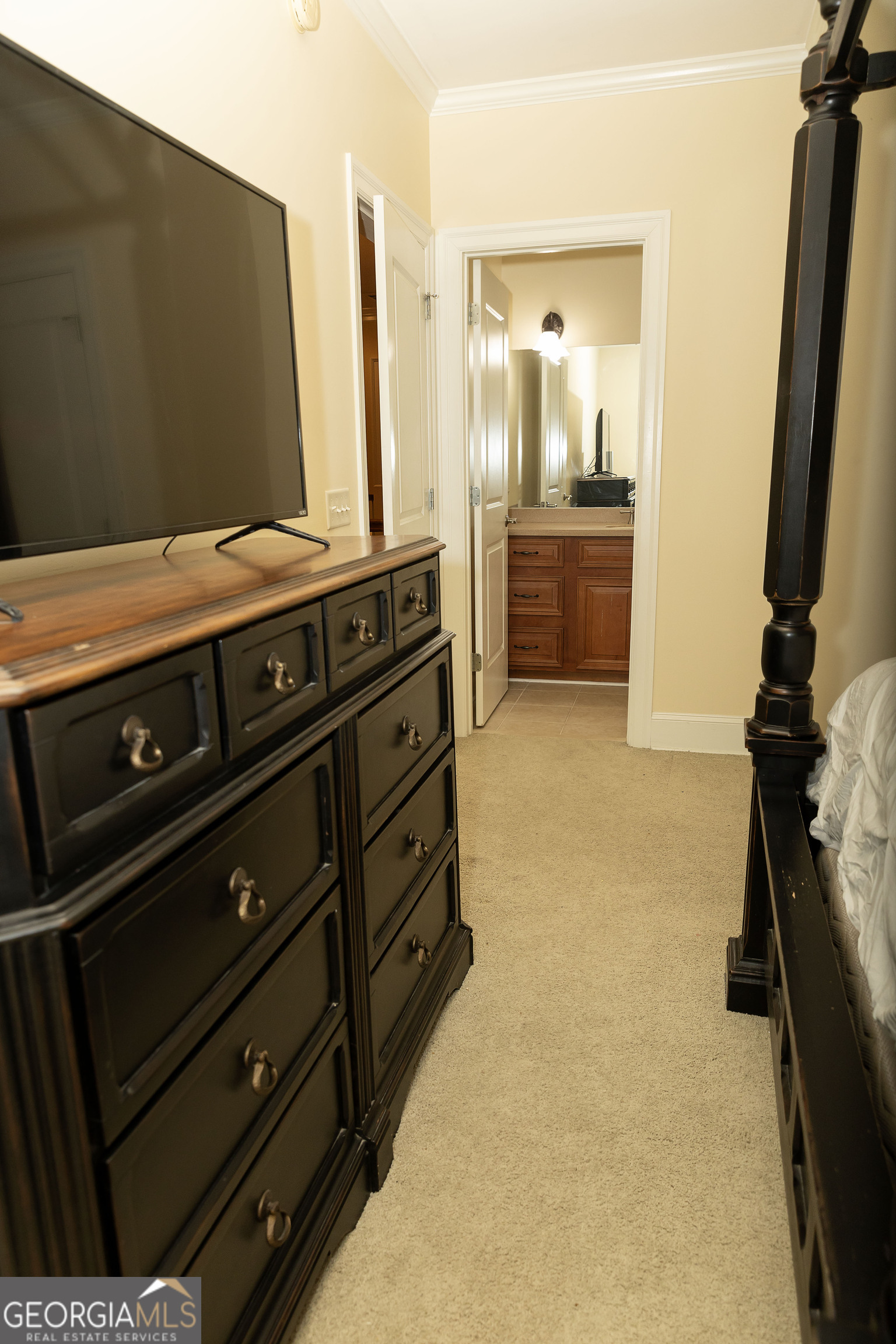 102 Arbors Court Dublin, GA 31021 - Photo 26 of 33 a view of a living room with furniture
