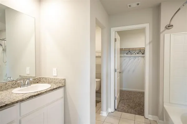 $2,500 | 2234 South Savannah Lakes, Lake Charles, LA 70607