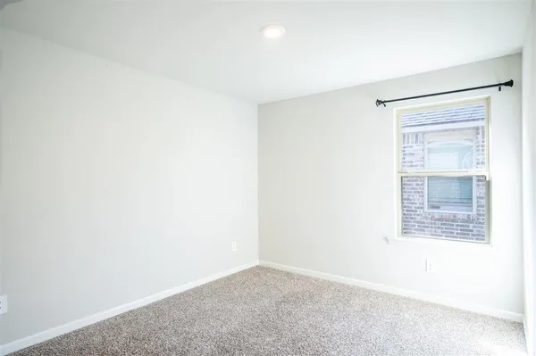 $2,500 | 2234 South Savannah Lakes, Lake Charles, LA 70607