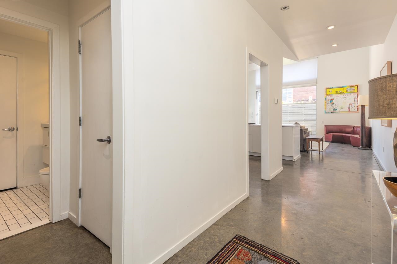 415 South Front Street, Unit 105 Memphis, TN 38103 - Photo 10 of 31