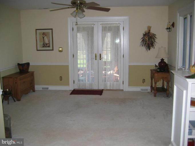 5394 Old Bust Head Road Broad Run, VA 20137 - Photo 20 of 29 Master Bedroom