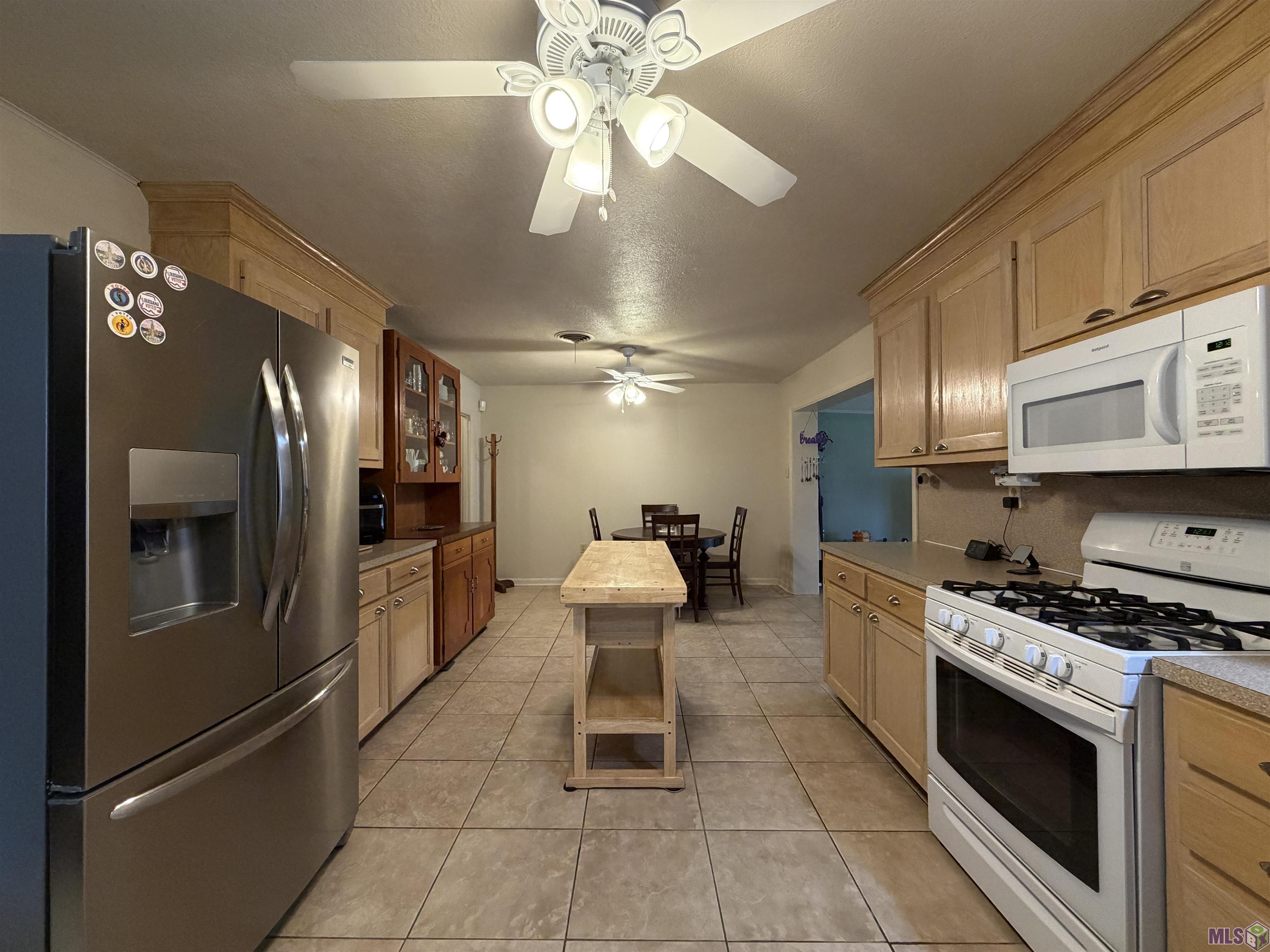 9760 Judi Avenue Baton Rouge, LA 70815 - Photo 3 of 21 Gallery Image 3