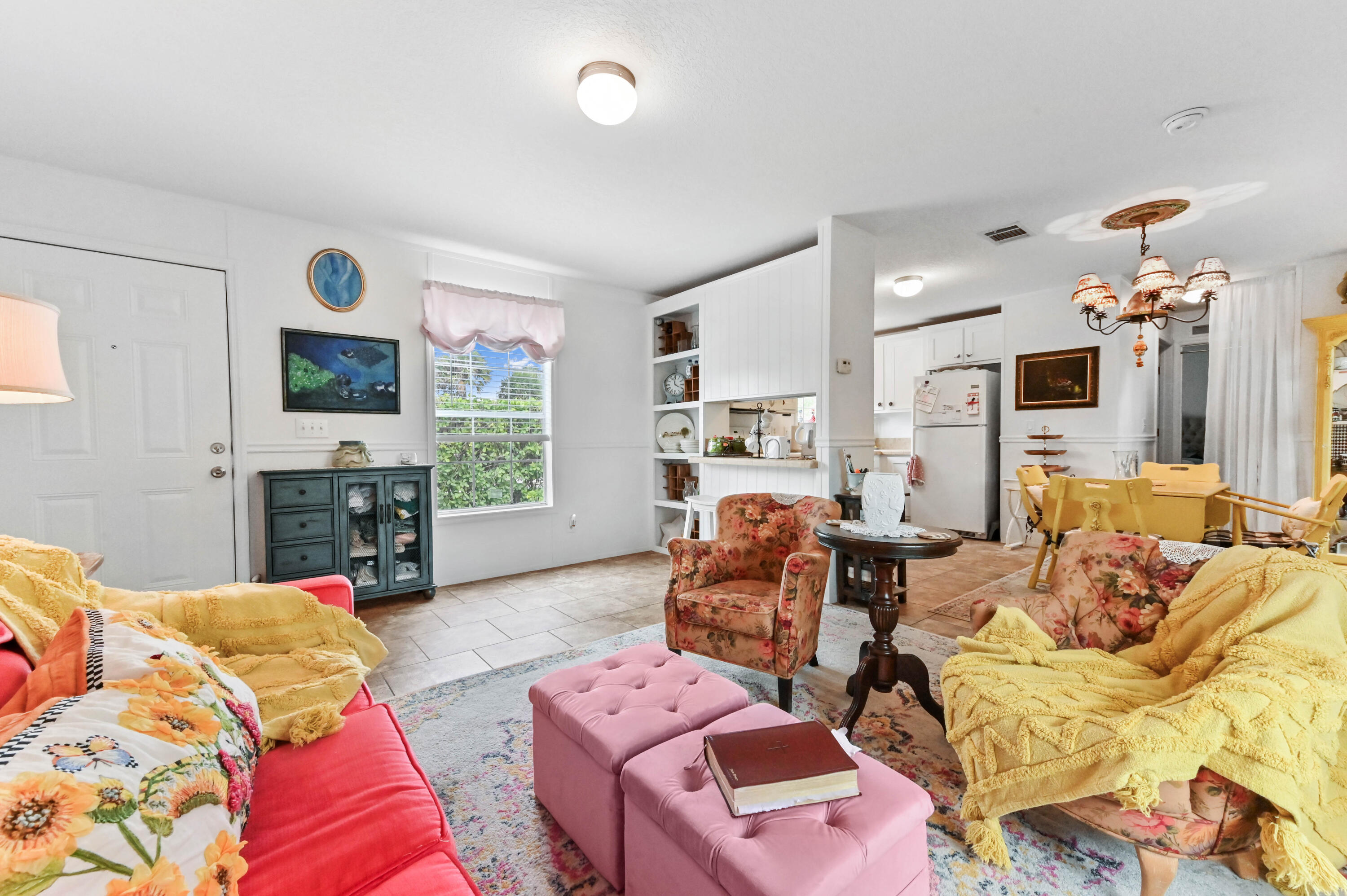 2 East View Street Lantana, FL 33462 - Photo 10 of 28 a living room with furniture a flat screen tv and a fireplace