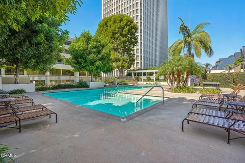 $795,000 | 121 South Hope Street, Unit 408, Los Angeles, CA 90012