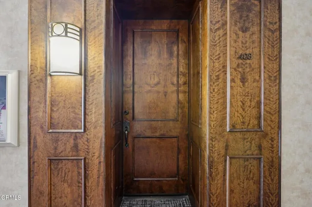 $795,000 | 121 South Hope Street, Unit 408, Los Angeles, CA 90012