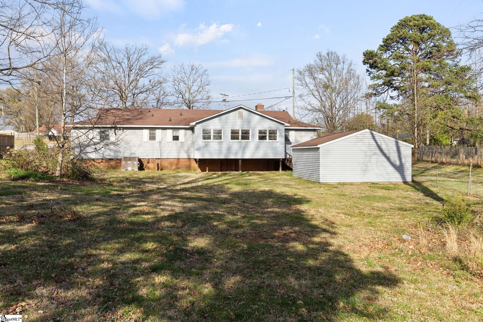 912 South Buncombe Road Greer, SC 29650 - Photo 19 of 29