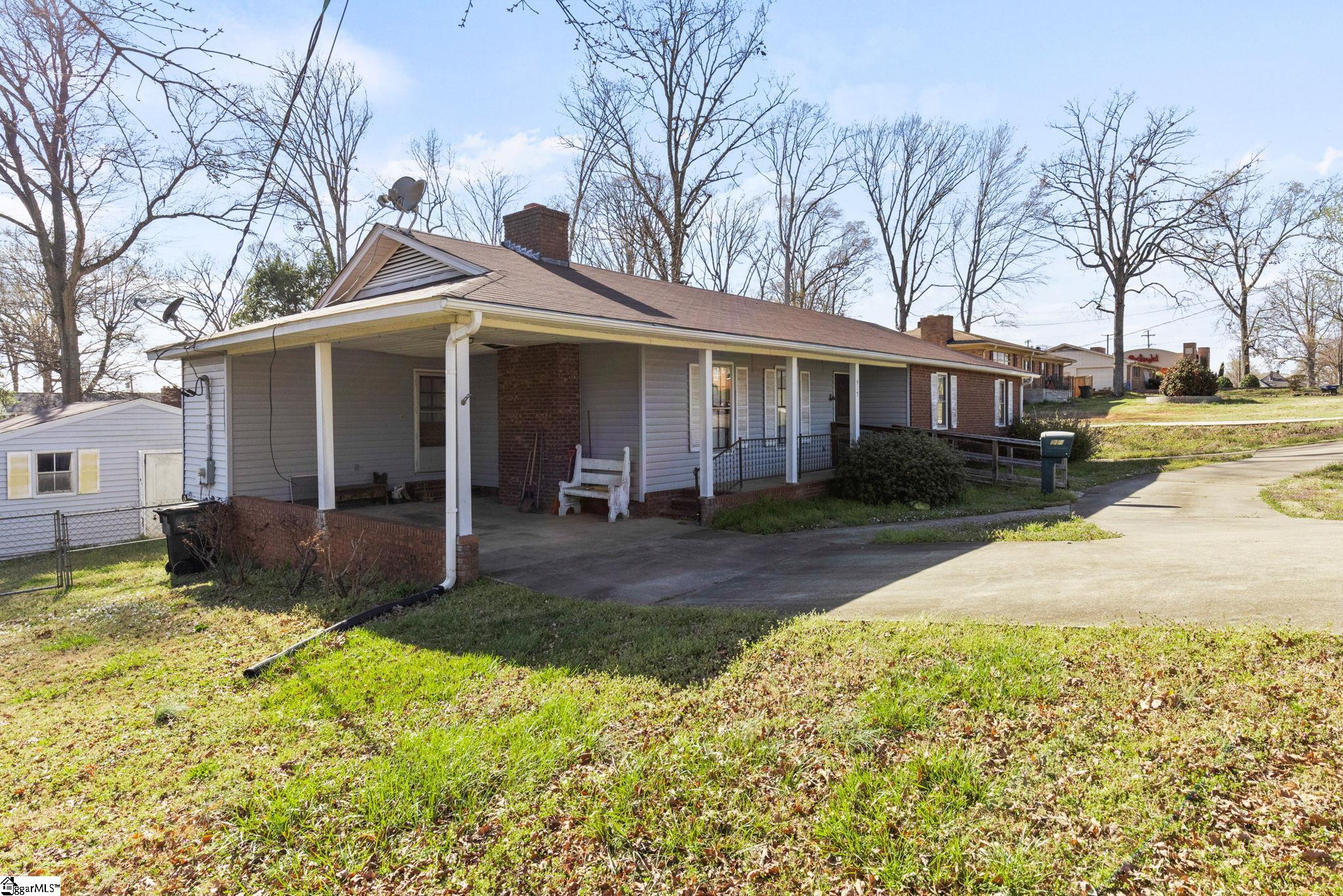 912 South Buncombe Road Greer, SC 29650 - Photo 20 of 29