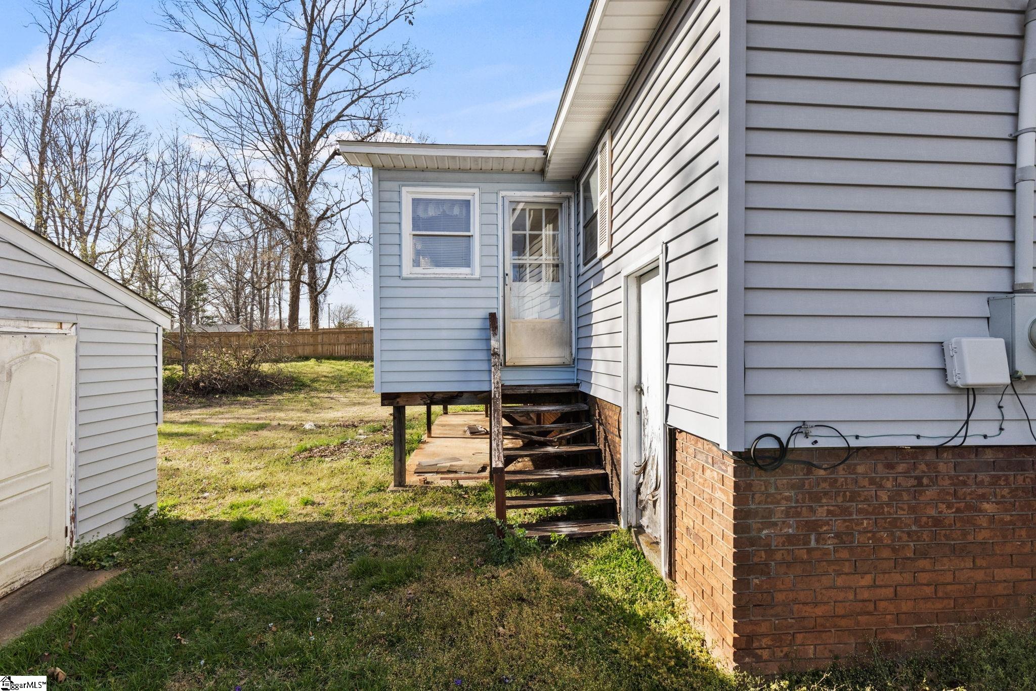 912 South Buncombe Road Greer, SC 29650 - Photo 29 of 29