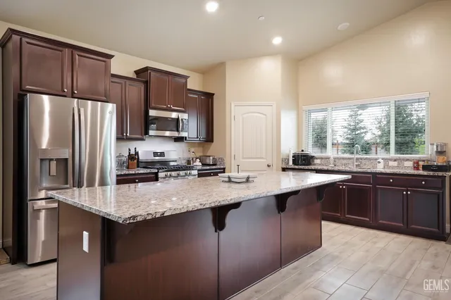 $504,900 | Undisclosed Address, Shafter, CA 93263