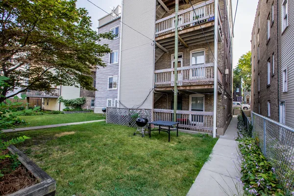 $3,200 | 1918 North Wood Street, Unit G, Chicago, IL 60622