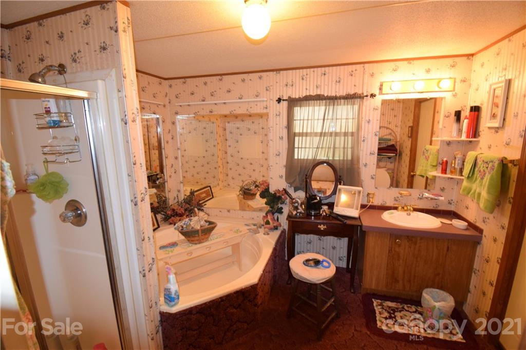 222-4 Runyan Road Grover, NC 28073 - Photo 18 of 28 Gallery Image 18
