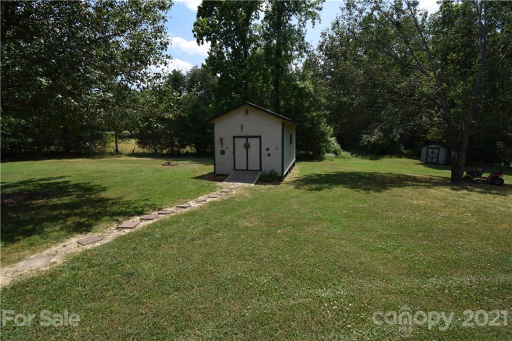 222-4 Runyan Road Grover, NC 28073 - Photo 7 of 28 Gallery Image 7