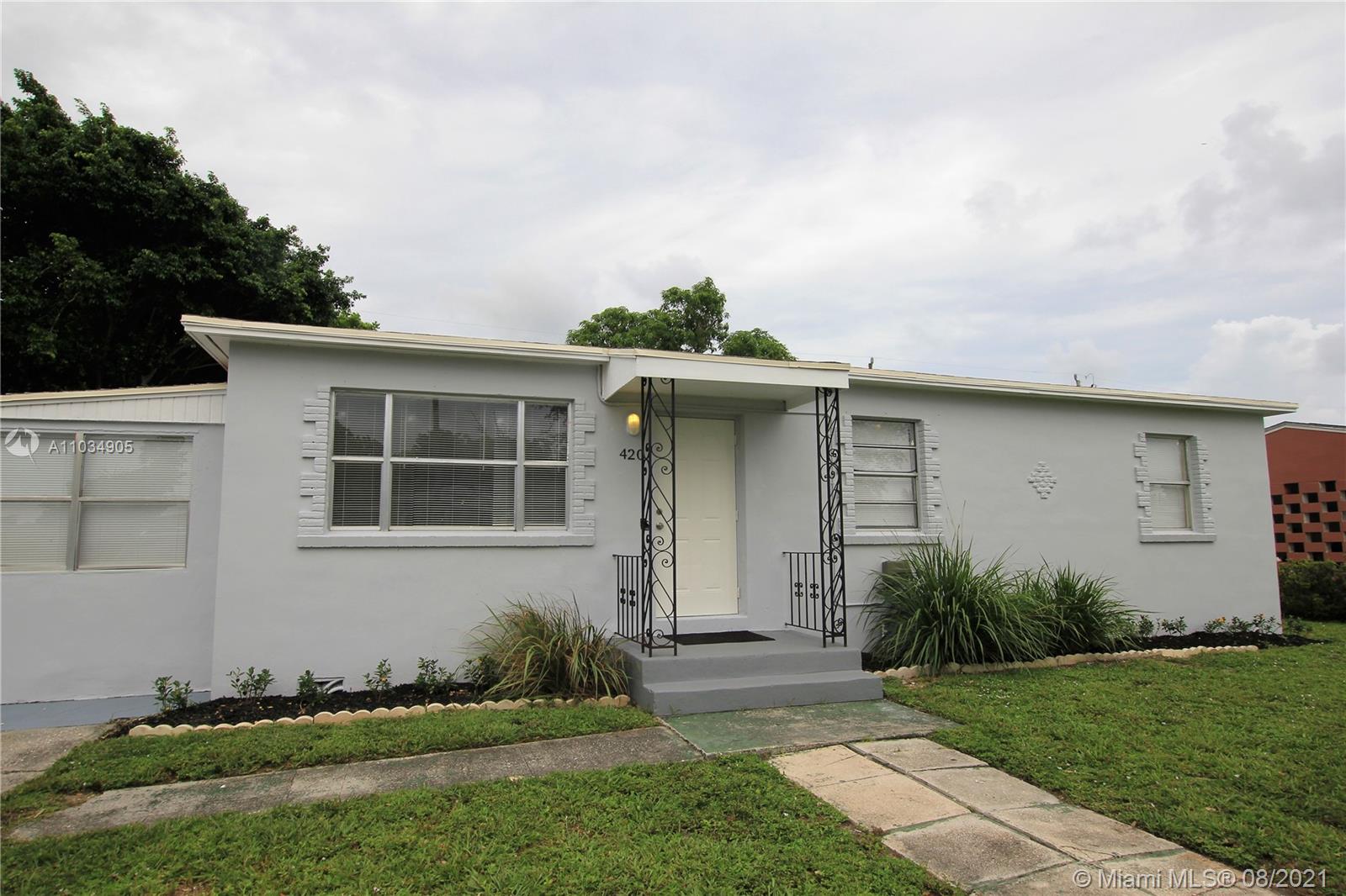 420 West 25th Street Riviera Beach, FL 33404 - Photo 1 of 11 Gallery Image 1
