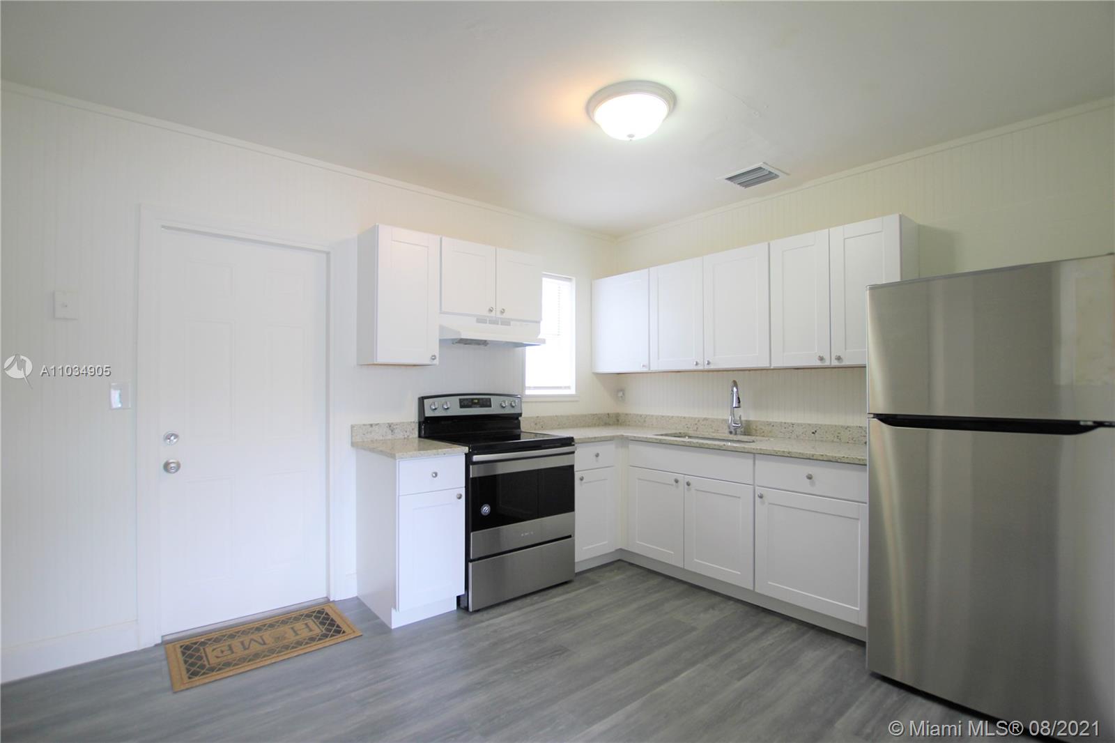 420 West 25th Street Riviera Beach, FL 33404 - Photo 2 of 11 Gallery Image 2