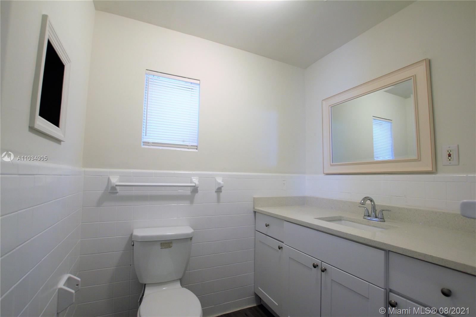 420 West 25th Street Riviera Beach, FL 33404 - Photo 9 of 11 Gallery Image 9