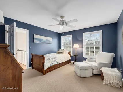 $1,000,000 | 525 South Oak Avenue, Westmont, IL 60559