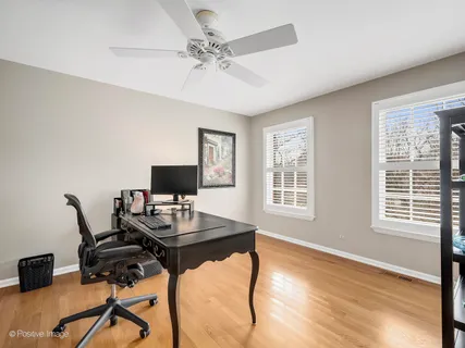 $1,000,000 | 525 South Oak Avenue, Westmont, IL 60559