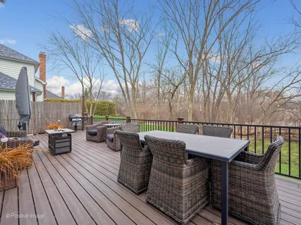 $1,000,000 | 525 South Oak Avenue, Westmont, IL 60559