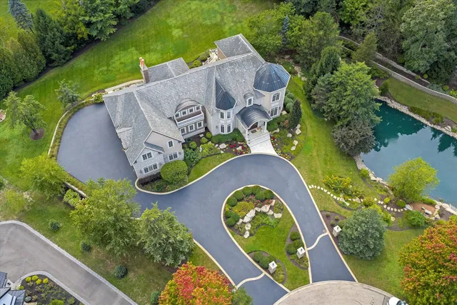 $2,500,000 | 80 Geneva Court, Inverness, IL 60010