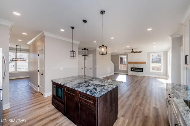 $575,000 | 2067 Cecil Johnson Road Northwest, Knoxville, TN 37921