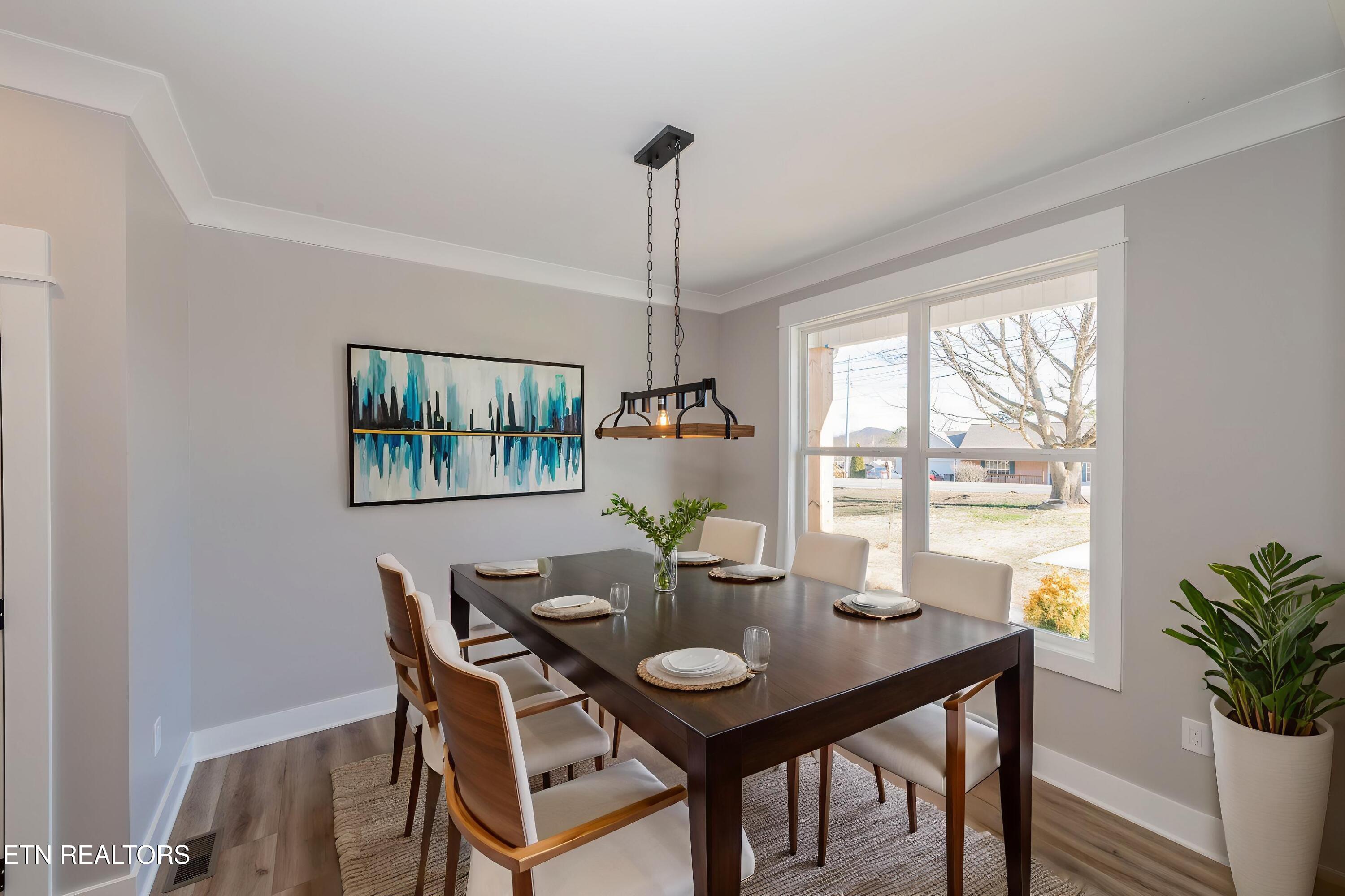 2067 Cecil Johnson Road Northwest Knoxville, TN 37921 - Photo 5 of 57 HOB_1359 - Dining Room - Modern - 19