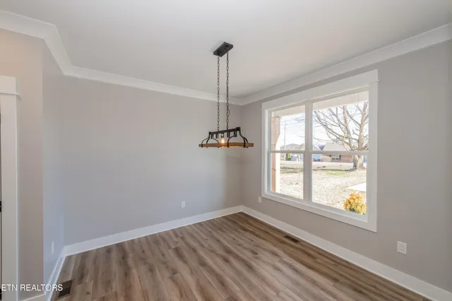 $575,000 | 2067 Cecil Johnson Road Northwest, Knoxville, TN 37921