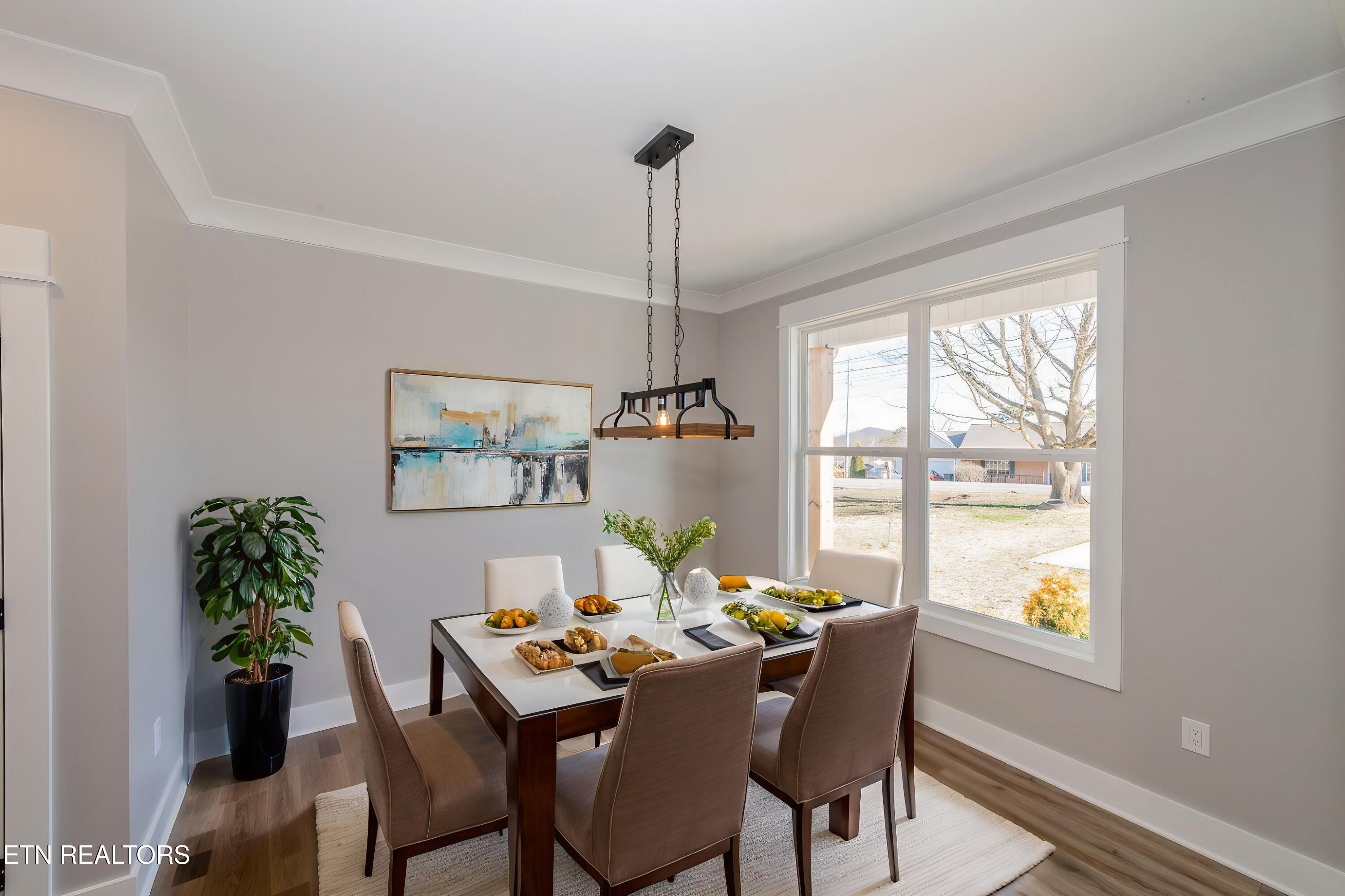 2067 Cecil Johnson Road Northwest Knoxville, TN 37921 - Photo 7 of 57 HOB_1359 - Dining Room - Modern - 26