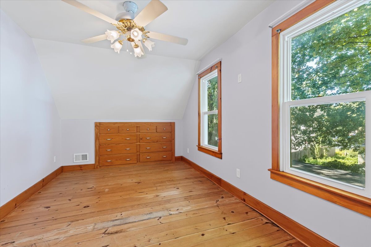 717 Edward Street Sycamore, IL 60178 - Photo 14 of 21 a view of an empty room with a window