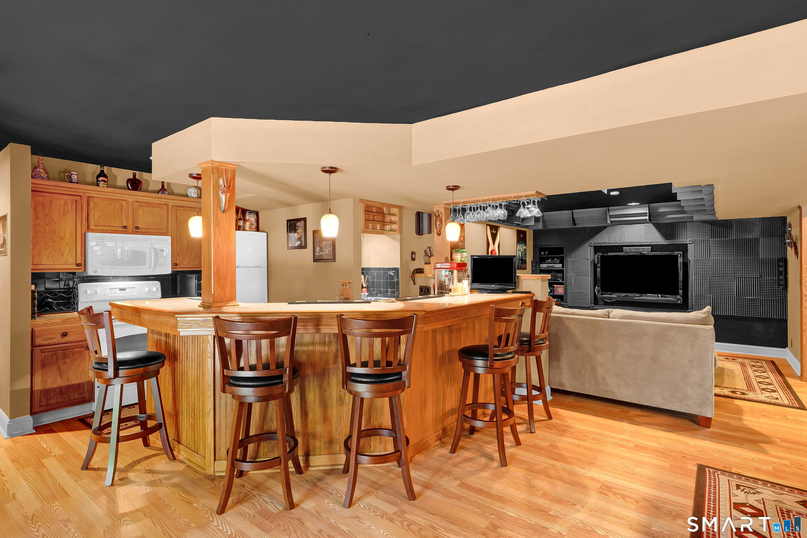 4 Bishop Road Oxford, CT 06478 - Photo 14 of 40