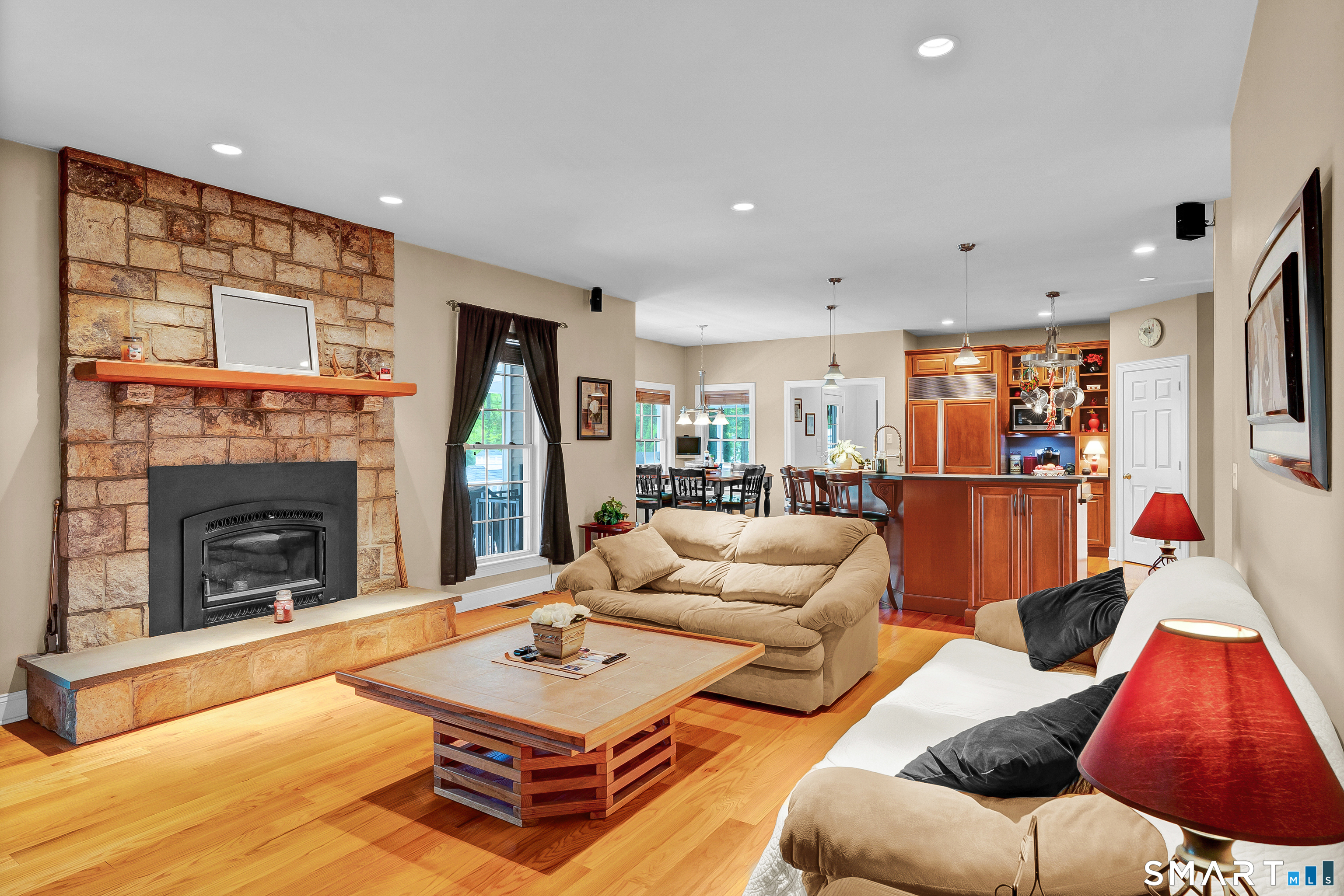 4 Bishop Road Oxford, CT 06478 - Photo 18 of 40