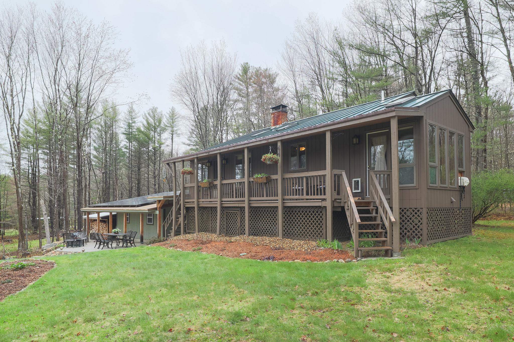 195 Morrill Road Canterbury, NH 03224 - Photo 1 of 26