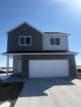 $362,045 | 6860 32nd Street South, Fargo, ND 58104