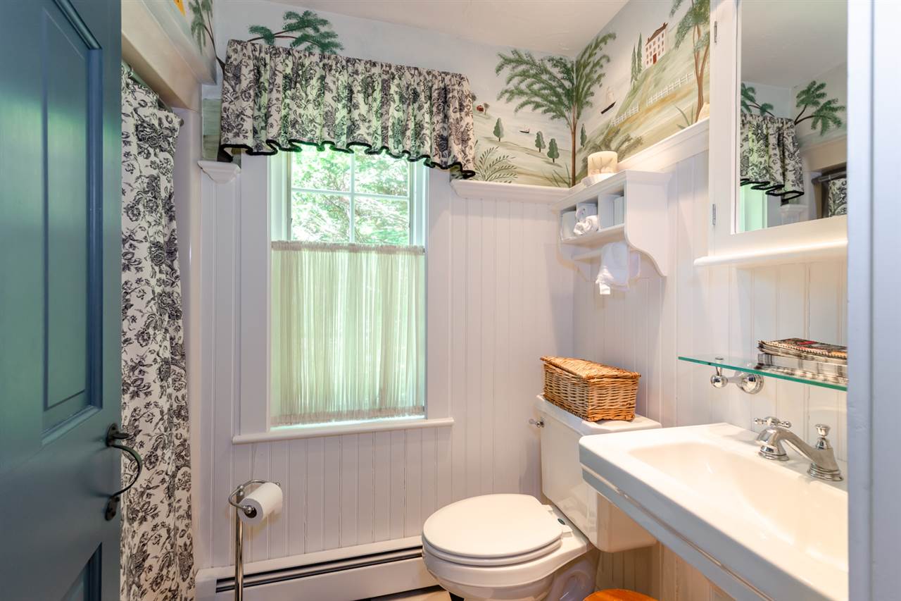 161 North Pepperell Road Hollis, NH 03049 - Photo 21 of 35 Gallery Image 21