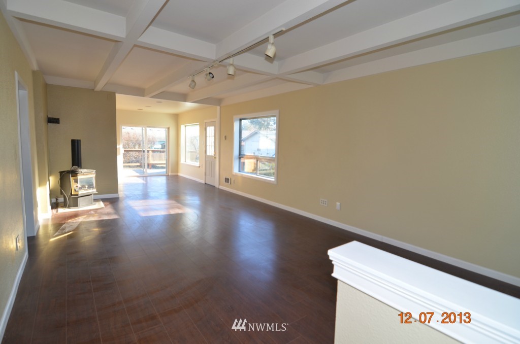 404 3rd Street Sultan, WA 98294 - Photo 4 of 19 Gallery Image 4