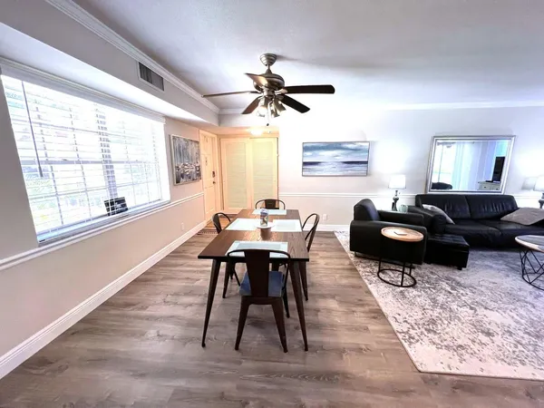 $224,900 | 5580 Tamberlane Circle, Unit 235, Palm Beach Gardens, FL 33418