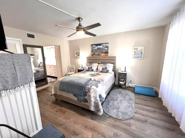 $224,900 | 5580 Tamberlane Circle, Unit 235, Palm Beach Gardens, FL 33418