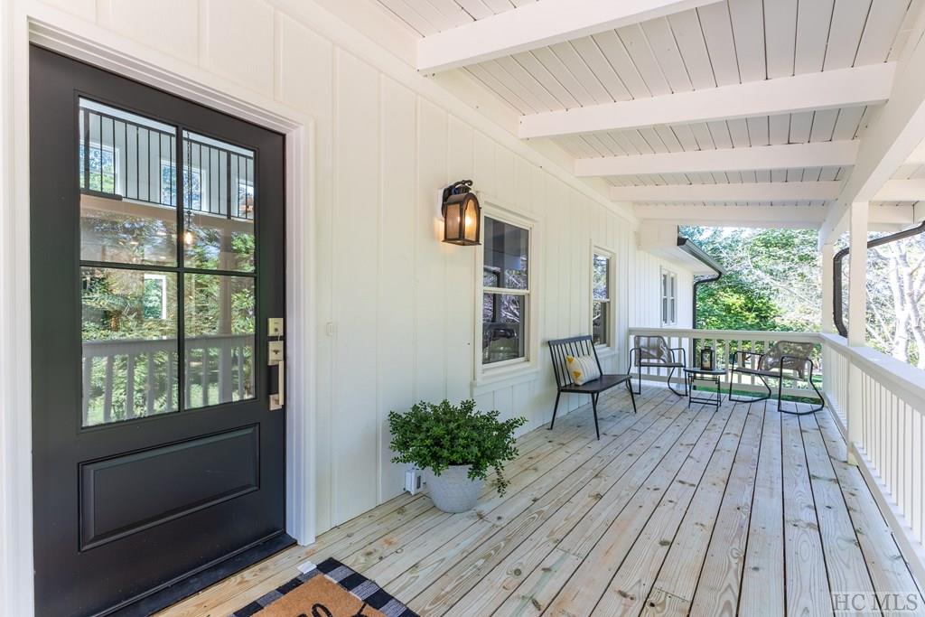 233 McCoy Road Franklin, NC 28734 - Photo 6 of 50 Gallery Image 6