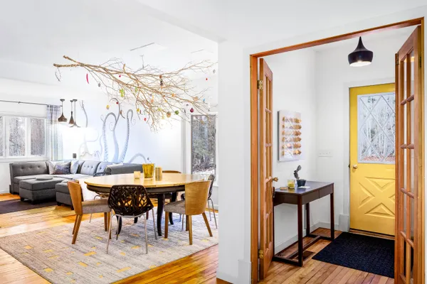 $850,000 | 26 Old Searsport Avenue, Belfast, ME 04915