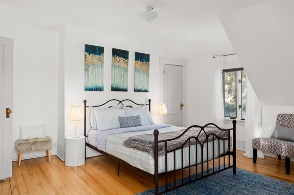 $850,000 | 26 Old Searsport Avenue, Belfast, ME 04915