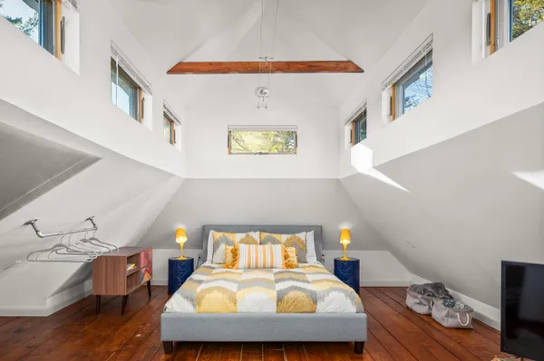 $850,000 | 26 Old Searsport Avenue, Belfast, ME 04915