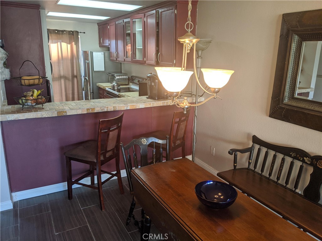 8103 Marina Pacifica Drive North Long Beach, CA 90803 - Photo 2 of 19 Dining and Kitchen