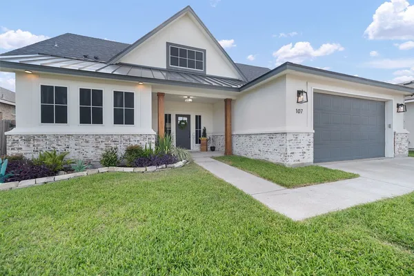 $410,000 | 107 John Russell Drive, Portland, TX 78374