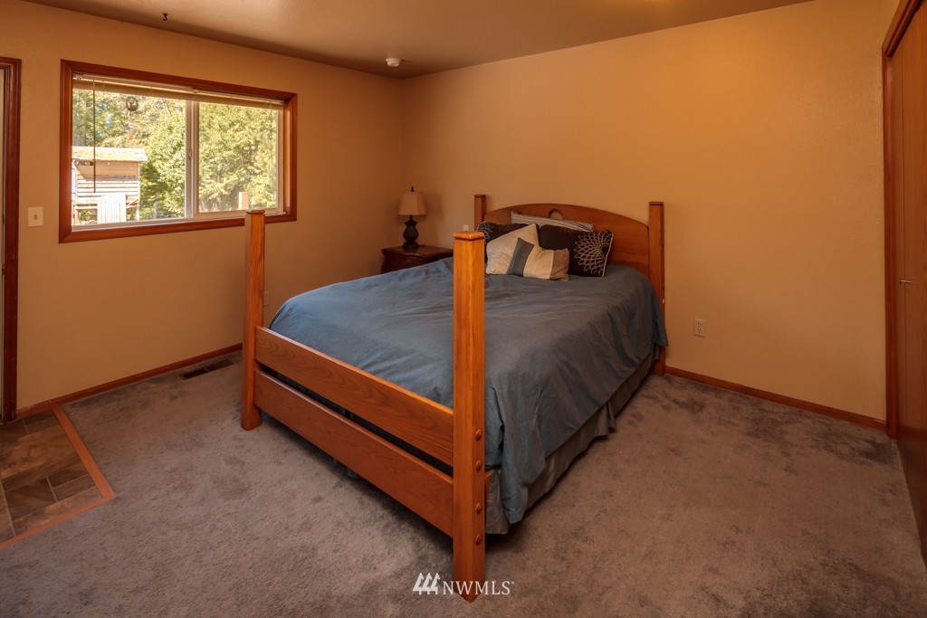 3050 Eberly Road Bellingham, WA 98226 - Photo 12 of 25
