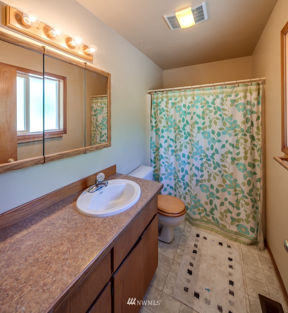 3050 Eberly Road Bellingham, WA 98226 - Photo 14 of 25